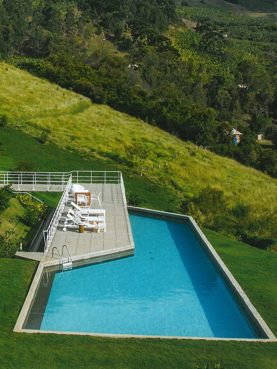 Piscina - Casa de Campo TG São Bento do Sapucaí RJ